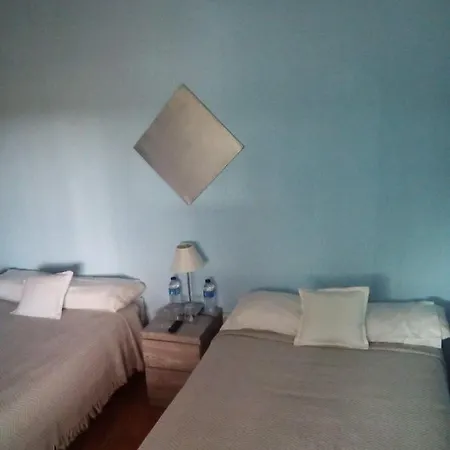 Hostal Portucale - 2*